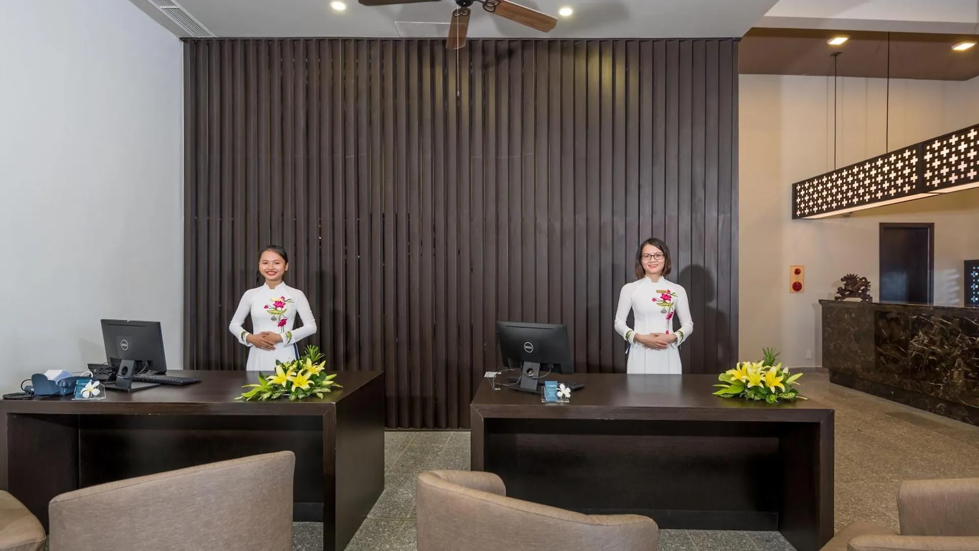 Grandvrio Ocean Resort Danang Tra Khe 5*,