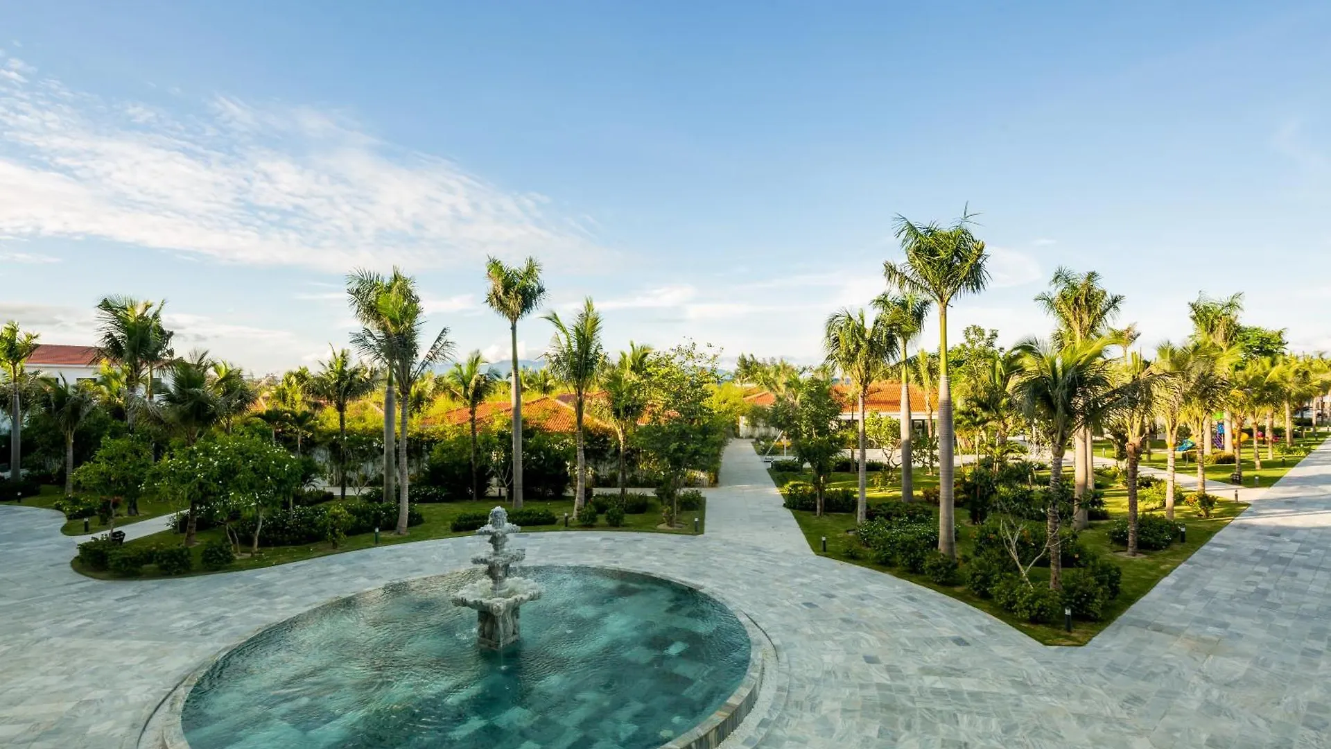 Grandvrio Ocean Resort Danang Tra Khe