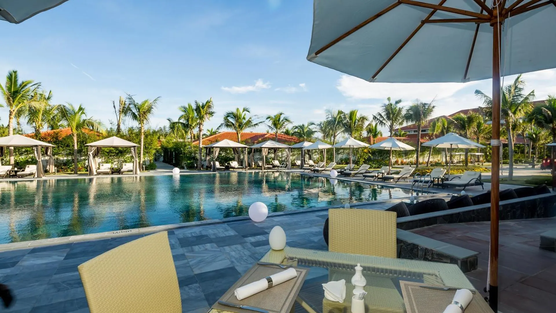 Grandvrio Ocean Resort Danang Tra Khe Hotel