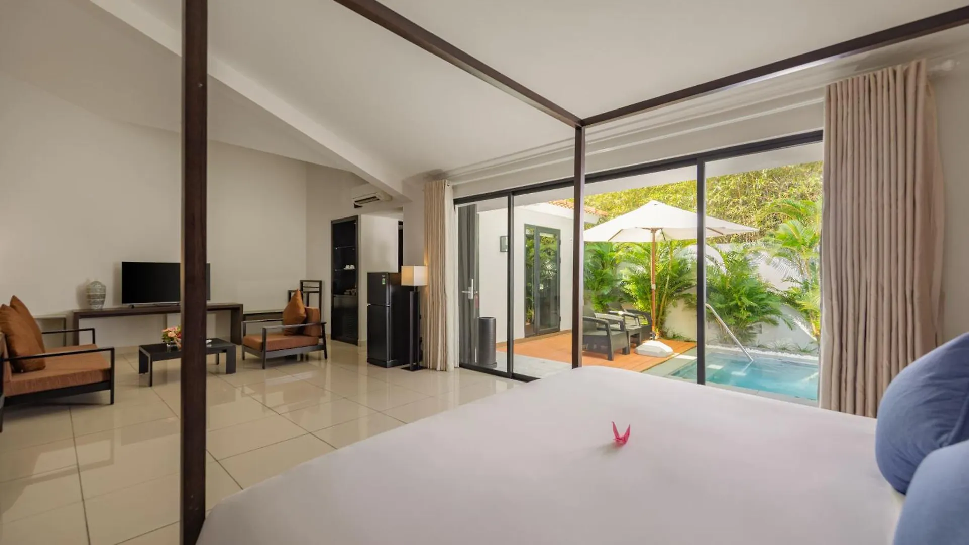 Grandvrio Ocean Resort Danang Tra Khe Hotel